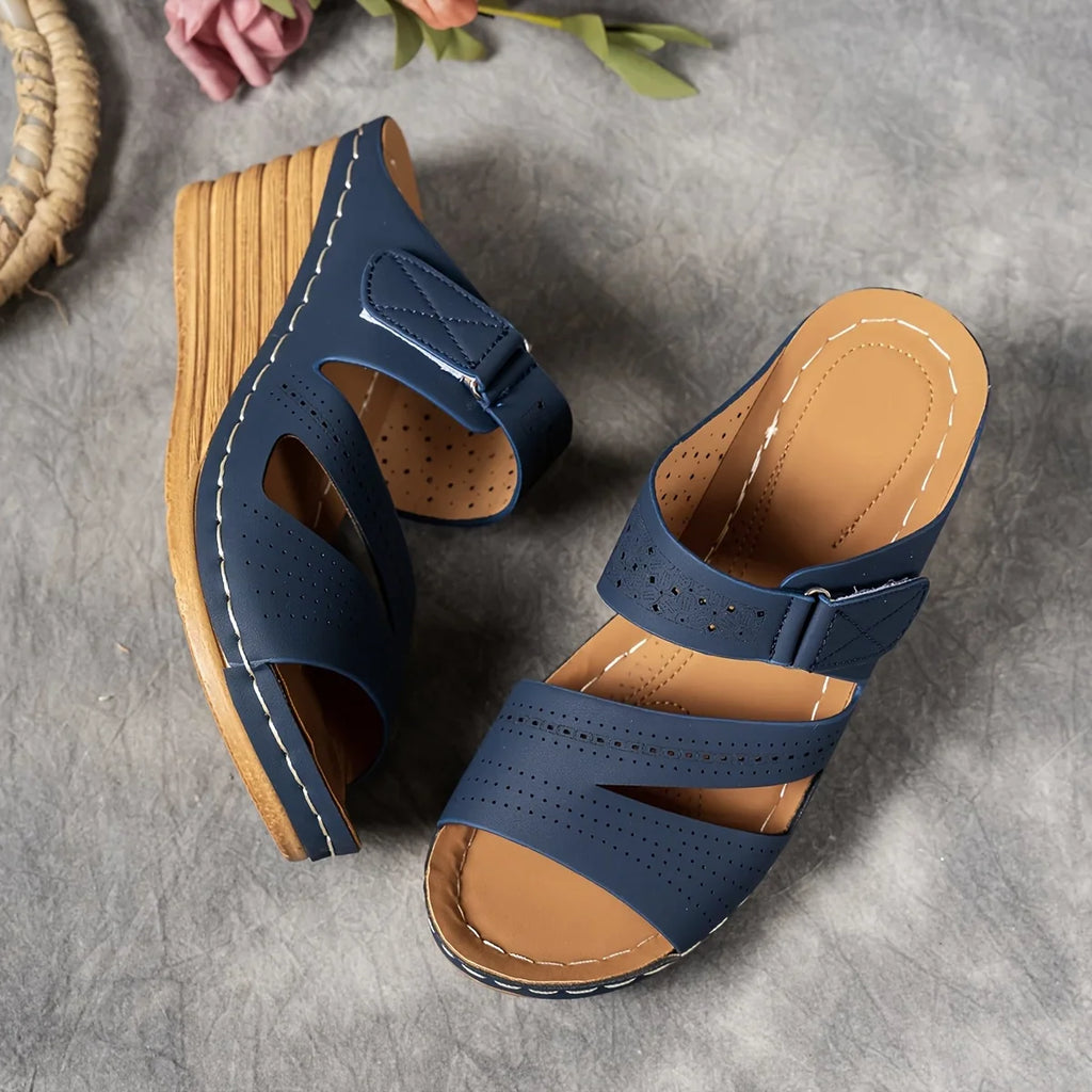 Sandra Leather Wedges