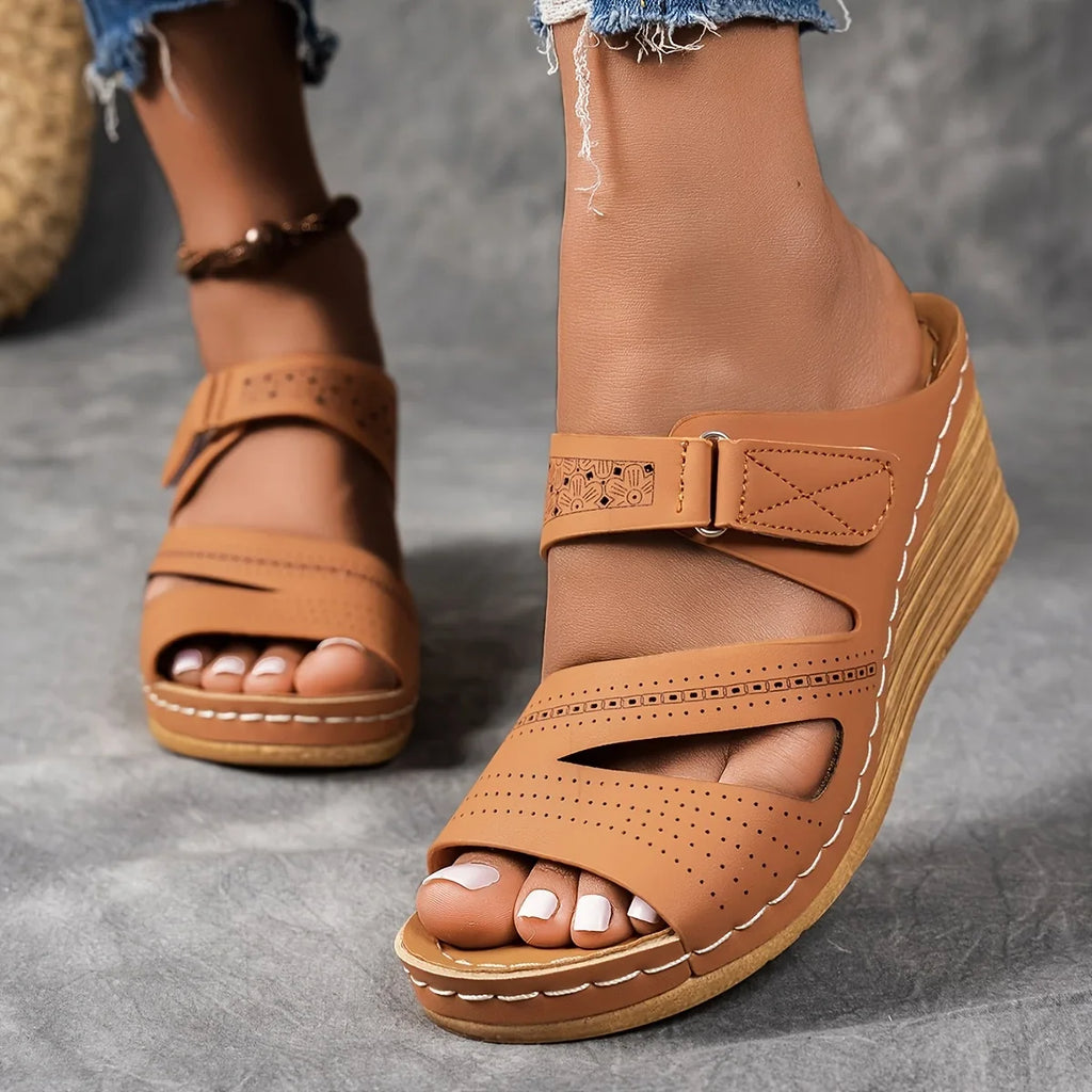 Sandra Leather Wedges