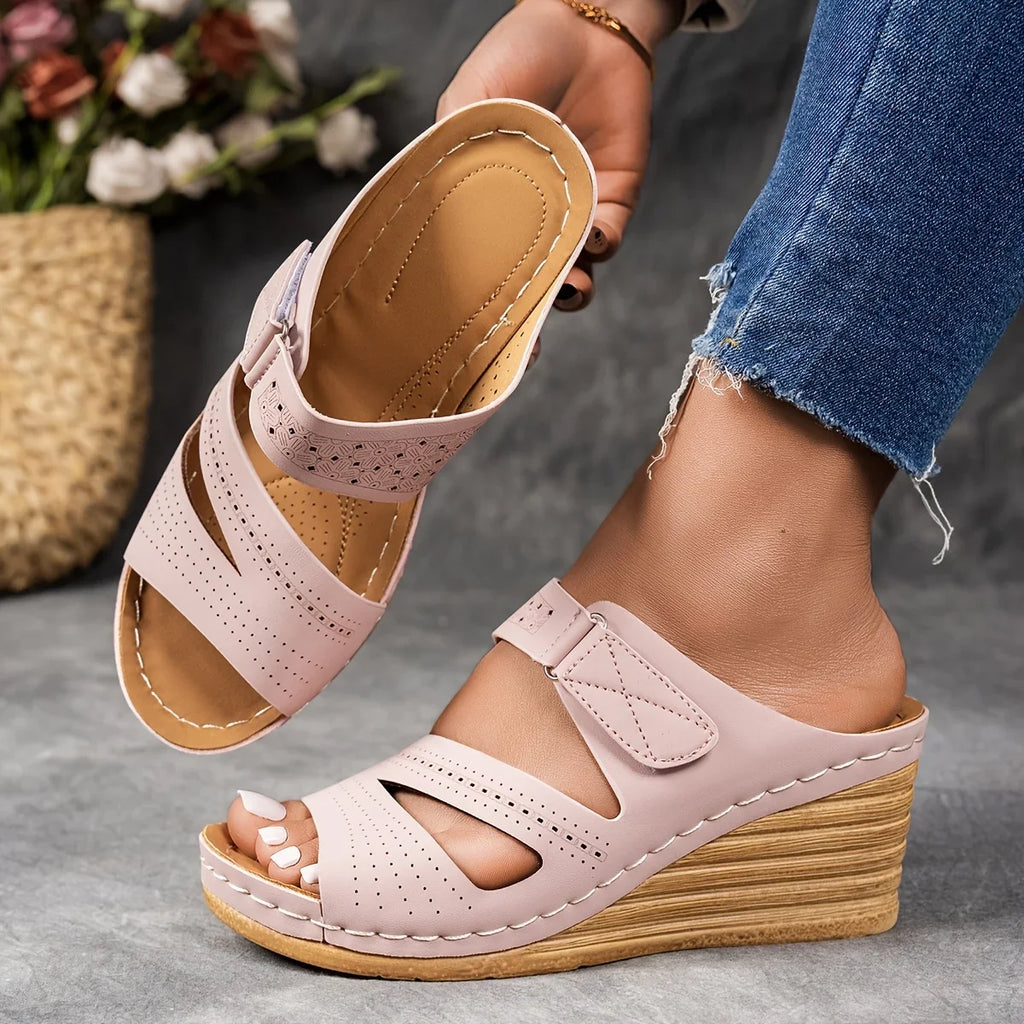 Sandra Leather Wedges